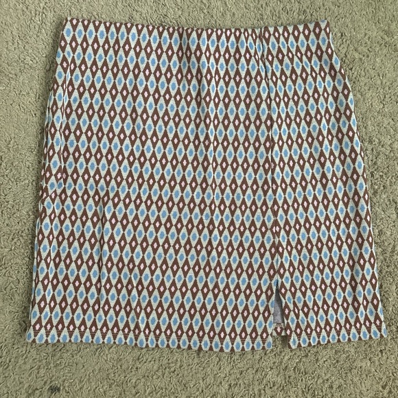 Long Sleeve Mini Skirt Set 💙💕🤎🤍 - Picture 4 of 7